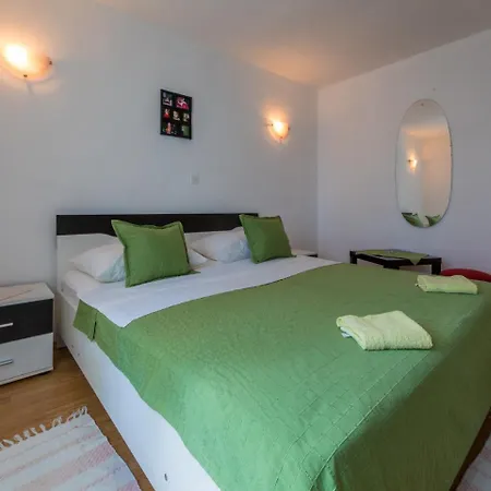 Apartament Rudi *